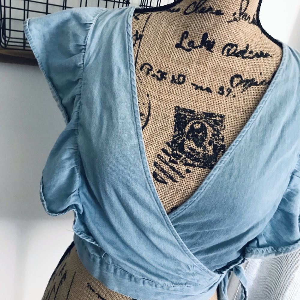 Cropped Wrap Top - Picture 2 of 6